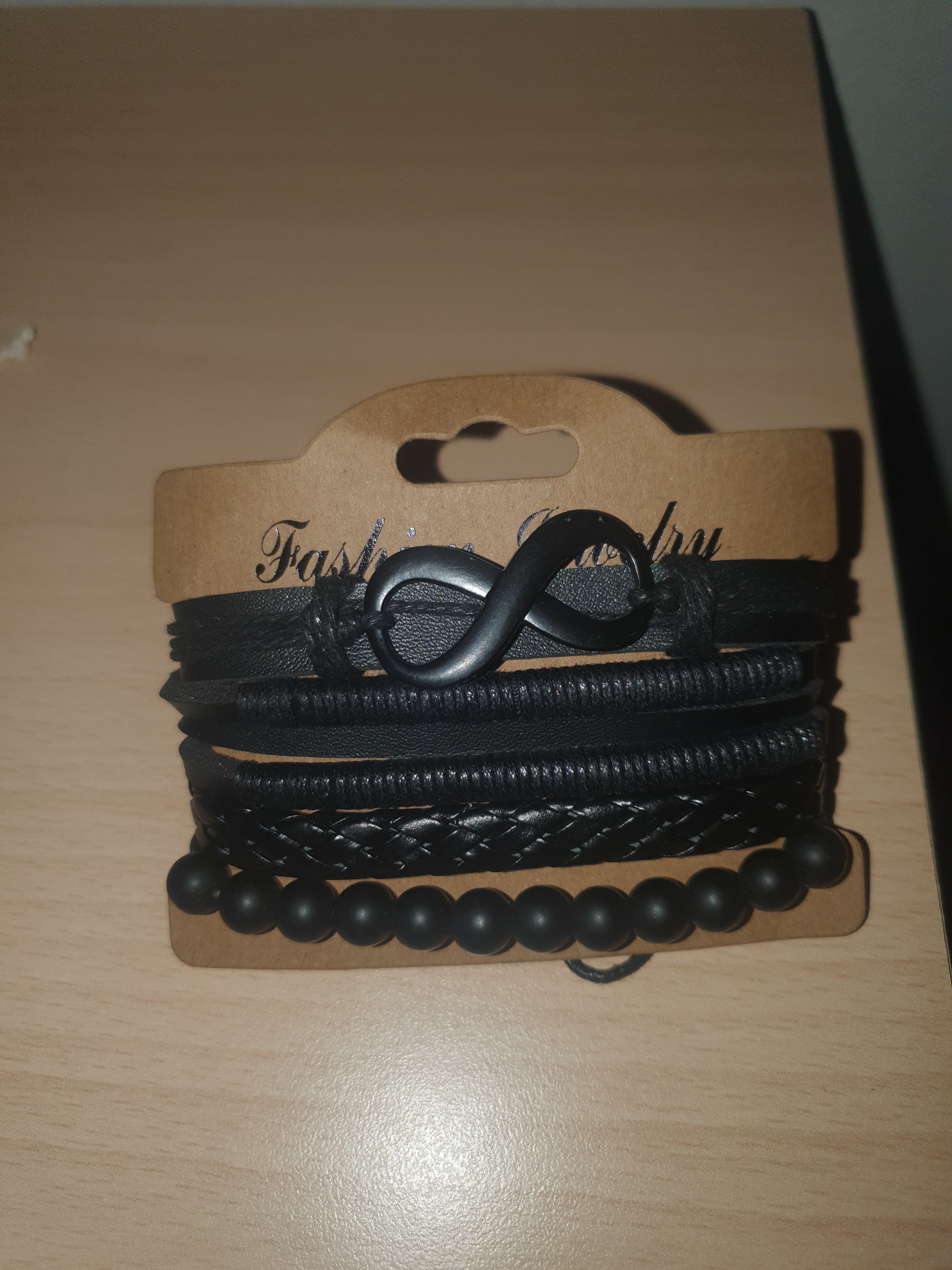 Set da 4 Bracciali Neri in Pelle con Fiocco e Perle