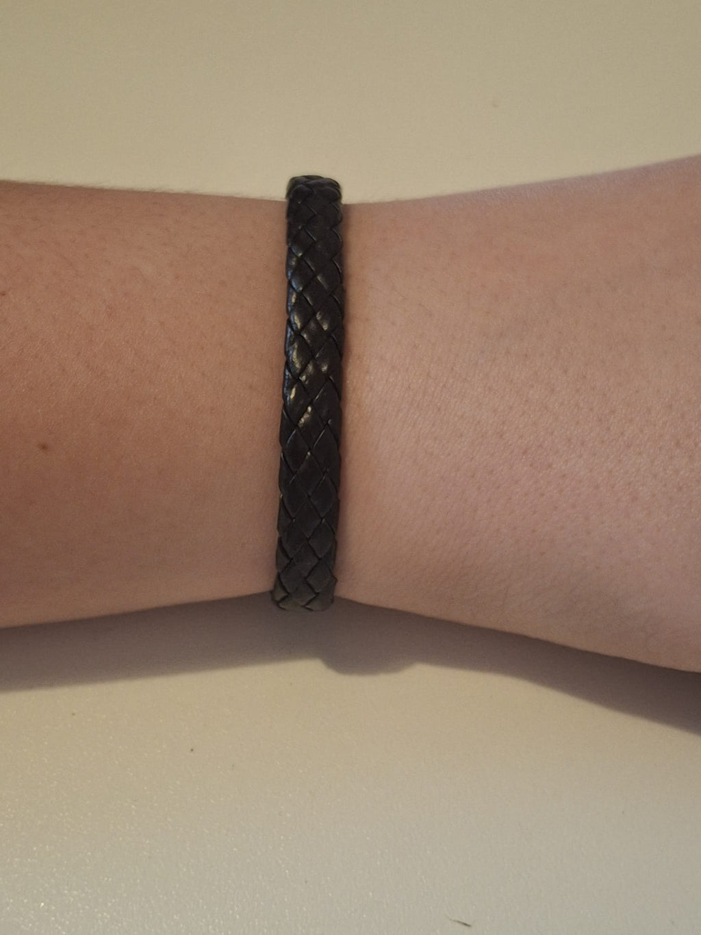 Set da 6 Bracciali Neri in Pelle Intrecciata