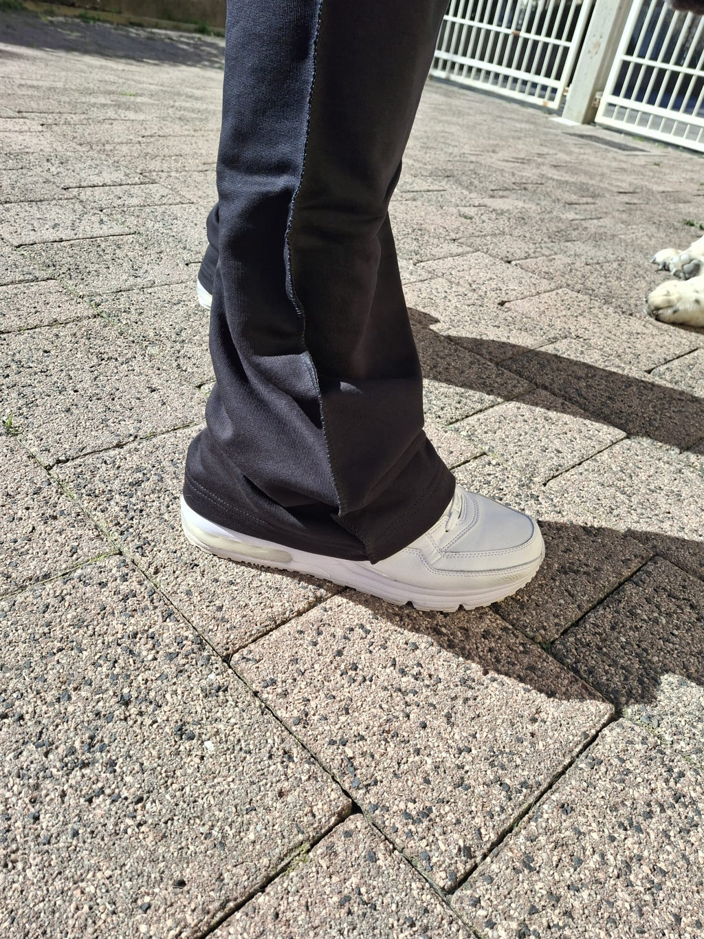 Completo Tuta Oversize con Cuciture Inverse - Beige/Nero